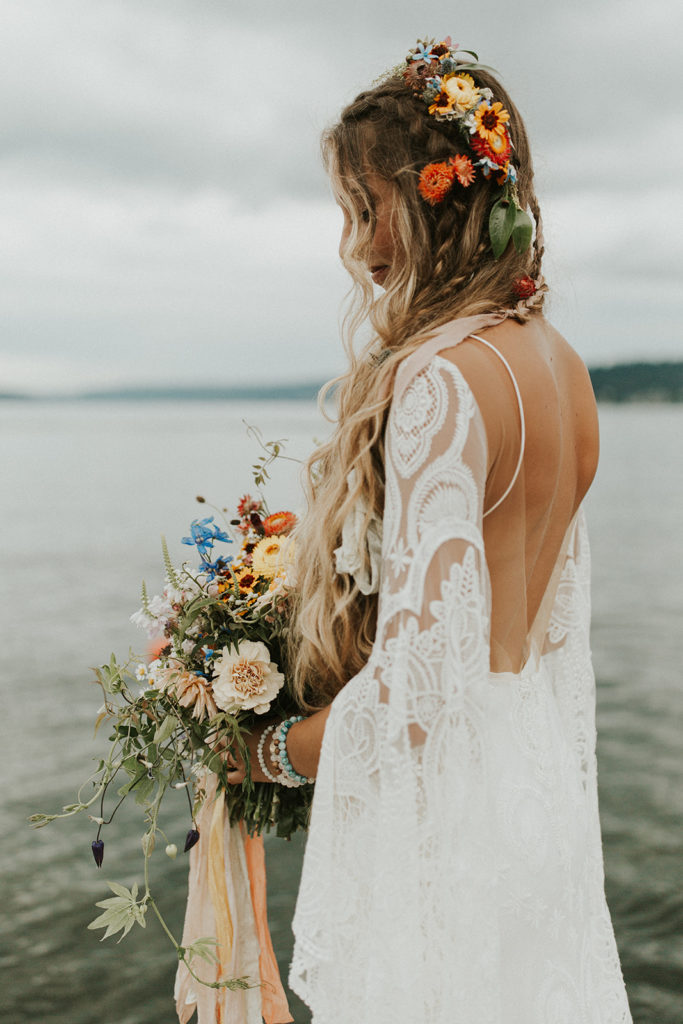 Boho Lakeside Wedding | Sammamish, Washington