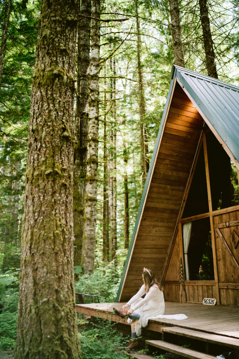 Intimate A-frame Cabin Wedding | Mount Rainier National Park